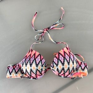 Victoria’s Secret underwire bikini top